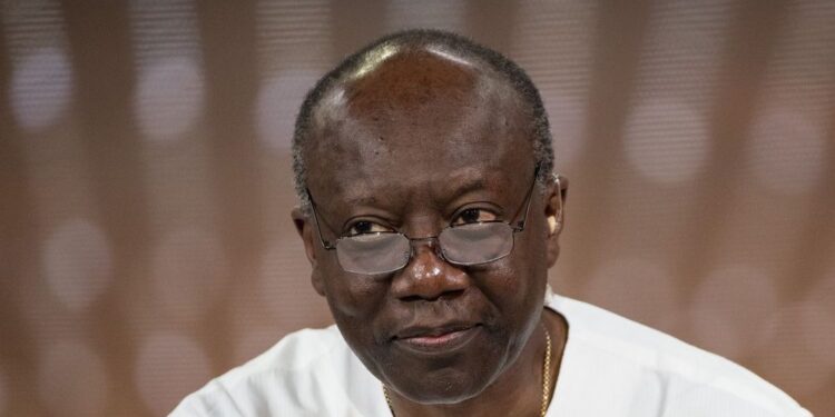 Government begins payments on outstanding bonds