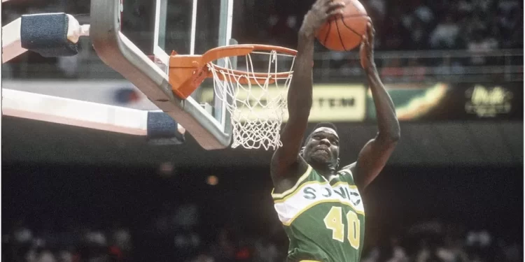 Shawn Kemp: Retired NBA legend jailed after a drive-by shooting