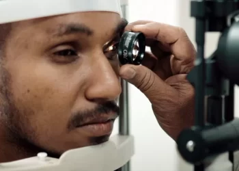 The doctors selling false hope to people facing blindness