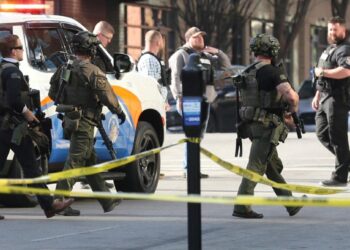 Kentucky bank employee shoot dead five colleagues