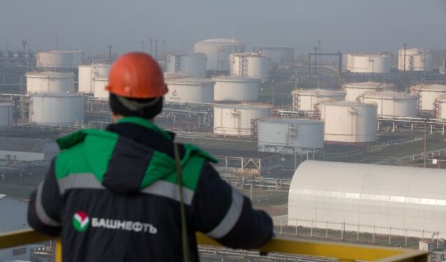 Tanker unloads Russian crude in Ghana after 6-week wait