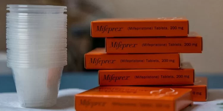 US court preserves access to abortion drug for now
