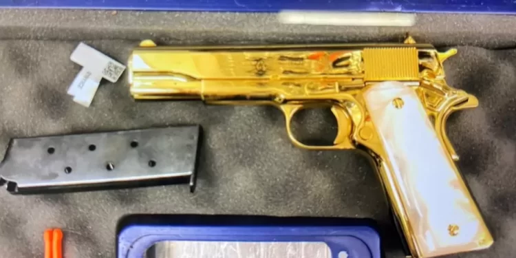 US woman arrested in Sydney airport with golden gun