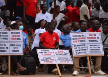 JUSAG declares nationwide strike over salary concerns