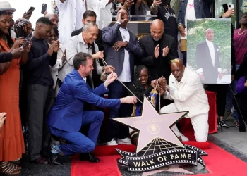 Tupac Shakur receives posthumous Hollywood Walk of Fame star