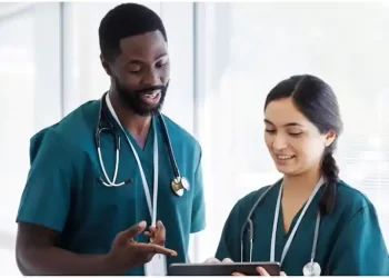 Patients in danger as Ghanaian nurses head for UK’s NHS