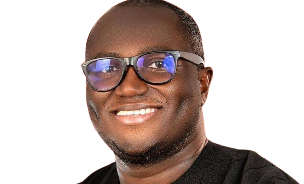 ernest-yaw-anim-sworn-in-as-mp-for-kumawu