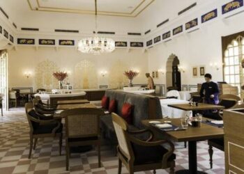 Roseate House: India man 'cons' posh Delhi hotel for two-year free stay