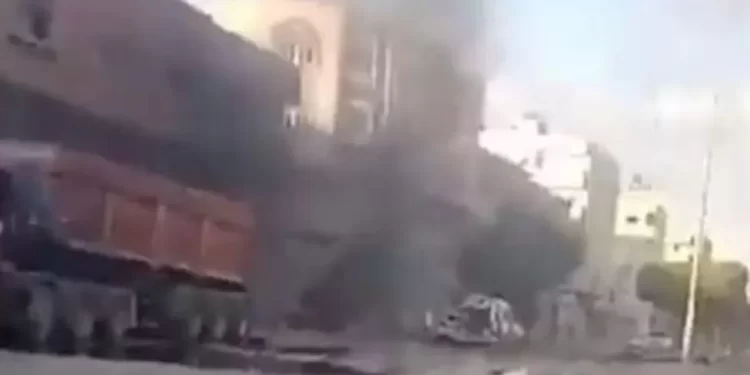 Children among dead as convoy hit on Gaza evacuation route