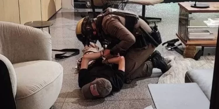 Three killed in Bangkok mall shooting - reports