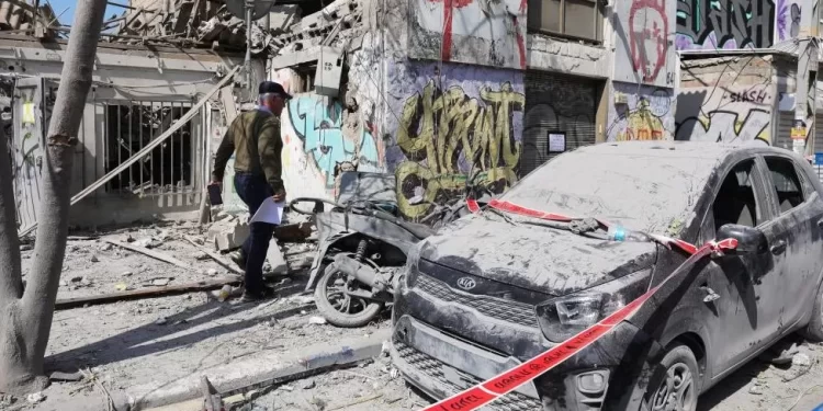 UK arranges flights for Britons stranded in Israel