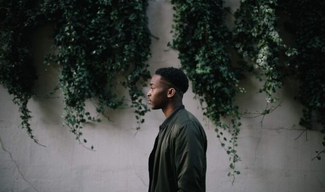 10 signs you’re a genuine introvert, according to psychology