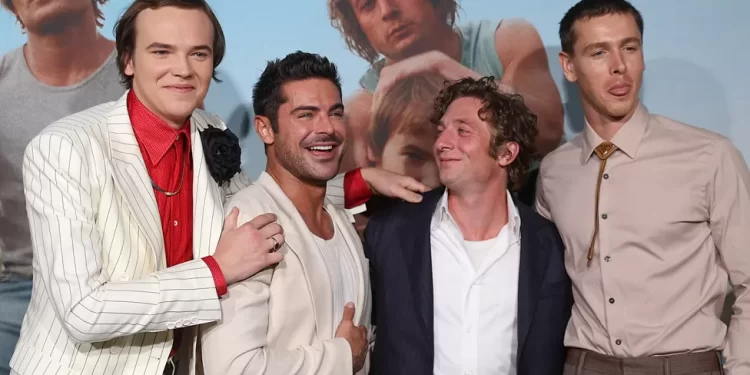 Hollywood actors' union Sag-Aftra agrees tentative deal to end four-month strike