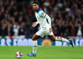 Jude Bellingham and Levi Colwill have withdrawn from the England squad for the Euro 2024 qualifiers against Malta and North Macedonia. Both Real Madrid midfielder Bellingham and Chelsea defender Colwill have shoulder injuries. Five players have now pulled out of Gareth Southgate's initial squad for the games on 17 and 20 November. On Monday, Cole Palmer, Ezri Konsa and Rico Lewis replaced the injured James Maddison, Callum Wilson and Lewis Dunk. Meanwhile, Manchester United forward Marcus Rashford and Manchester City midfielder Kalvin Phillips will meet up with the squad later this week for personal reasons. Manager Southgate will not add to the squad for Malta's visit to Wembley on Friday and the trip to North Macedonia on Monday. England have already qualified for next summer's European Championship and one more win will assure them of top spot in Group C and being one of the top seeds in Germany.