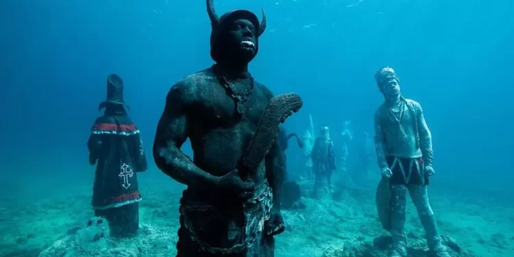 Kent artist erects underwater sculptures