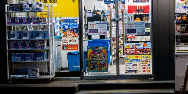 Korean man attacks woman for 'being a feminist'