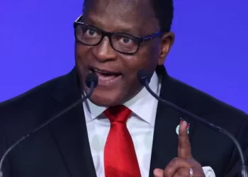 Malawi's leader bans himself from foreign travel