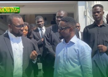 Sarkodie storms Supreme Court to fight FDA