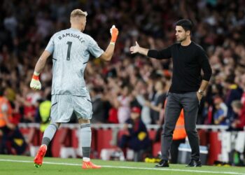 Aaron Ramsdale: Mikel Arteta wants Arsenal & England goalkeeper to stay