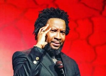 Leave such antics for Shatta Wale, netizens tell Sonnie Badu after performing without crutches at his concert