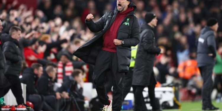 Liverpool 5-1 West Ham: Jurgen Klopp critical of atmosphere before Arsenal visit