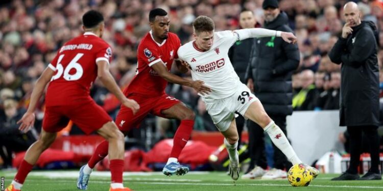 'Precious point will calm the mood for Manchester United' after recent form