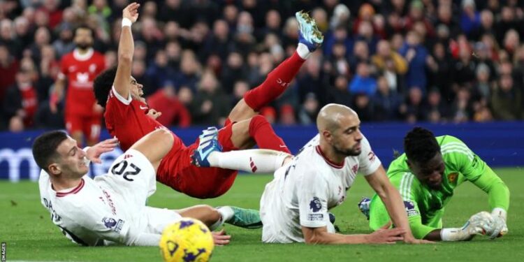 Virgil van Dijk denies Roy Keane claim of 'arrogance' about Manchester United comments