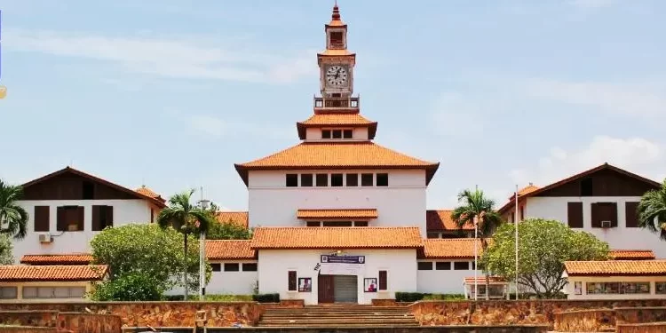 UG: Senior staff & TEWU threaten to strike over unpaid market premiums