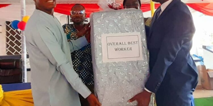 UCC Hospital Honours Diligent Staff at End-of-Year Staff Awards