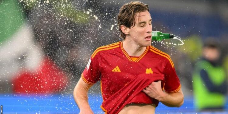 Roma's Bove hit by beer bottle in Lazio cup match
