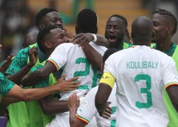 Senegal get Afcon defence off to winning start
