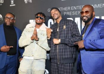 Ghanaian rapper Gambo meets legendary American rapper Snoop Dogg