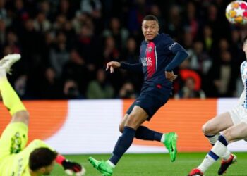 Mbappe scores as PSG beats Real Soceidad in first leg