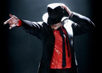Michael Jackson:Stake in catalogue sells for 600m