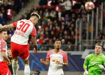 Superb Diaz strike earns Real Madrid win at leipzig