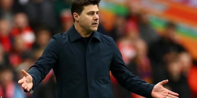 Chelsea boss Mauricio Pochettino has insisted he would "never" quit his job amid the club's struggles this season.