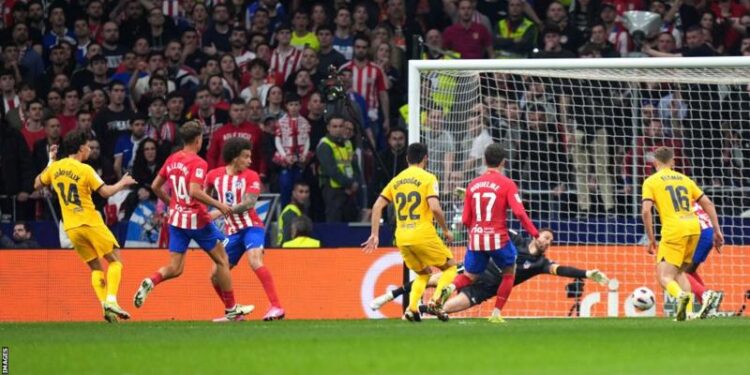 Felix scores as Barca beats Atletico to move second