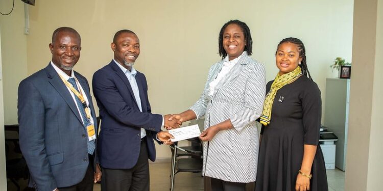 GUSA Games GCB Bank PLC presents GH40,000 cheque to UCC