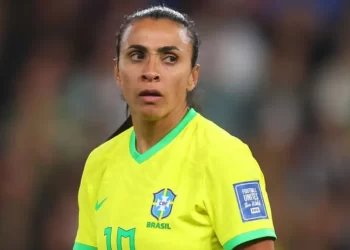 Brazil great Marta to retire from international duty