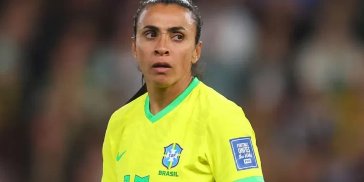 Brazil great Marta to retire from international duty