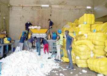 FDA destroys 2-footer containers of substandard baby diapers