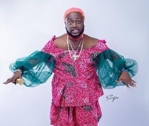 "I will charge Sarkodie a million dollars to perform at his concert" - DJ Azonto