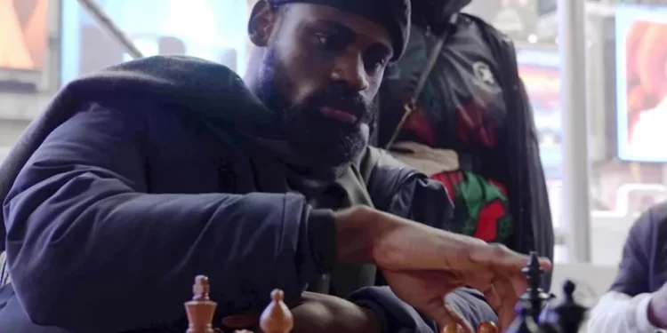 Nigerian attempts to break chess marathon record