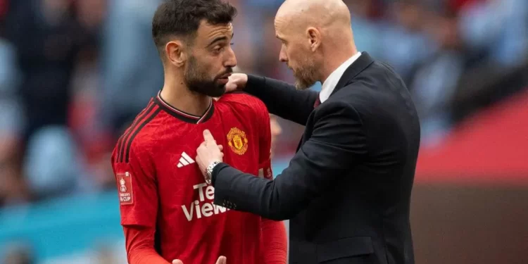 Fernandes will 'definitely' stay at Man Utd - Ten Hag