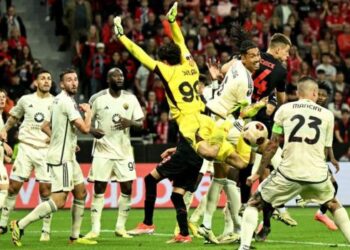 Leverkusen go 49 unbeaten and make Europa League final