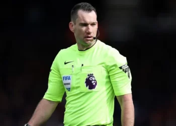 Premier League referee to wear camera in match