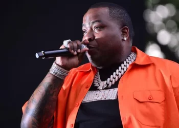 Sean Kingston arrested after police raid singer's home