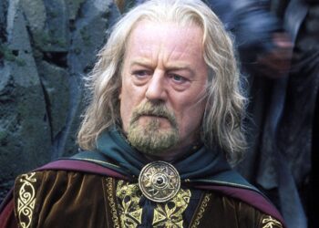 Titanic and Lord of the Rings actor Bernard Hill dies at 79