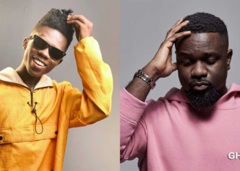 Former signee of Sarkcess Music, Strongman Burner has revealed his current relationship with his godfather and former boss, Sarkodie.