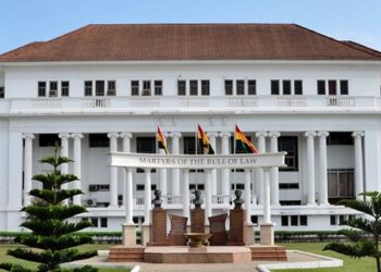 anti-lgbtq-suits-supreme-court-adjourns-cases-indefinately